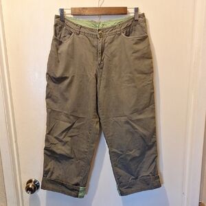 White Sierra Green Cropped Pants